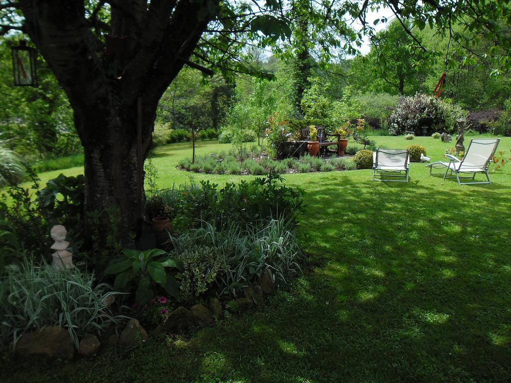 La Chevallerie B&B Isigny-le-Buat Exterior foto